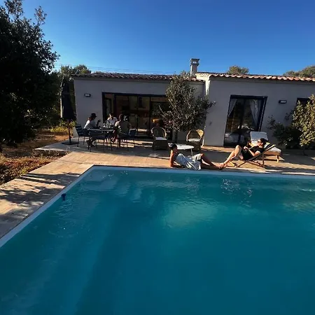 Villa Ena