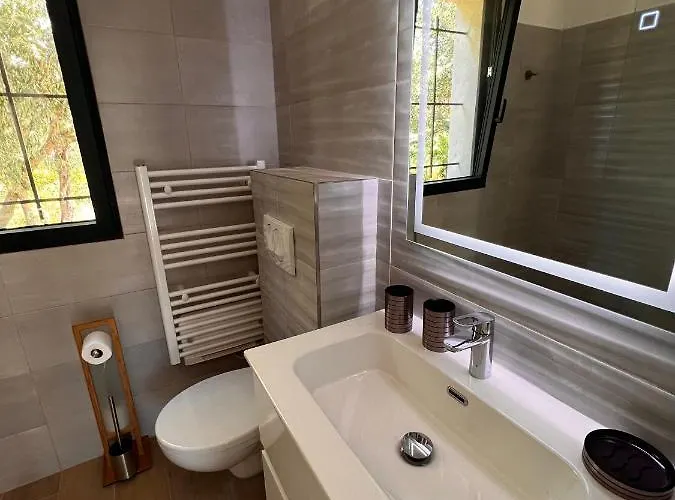 别墅 Ena 菲加里